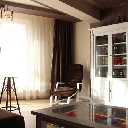 Majestic Apartment